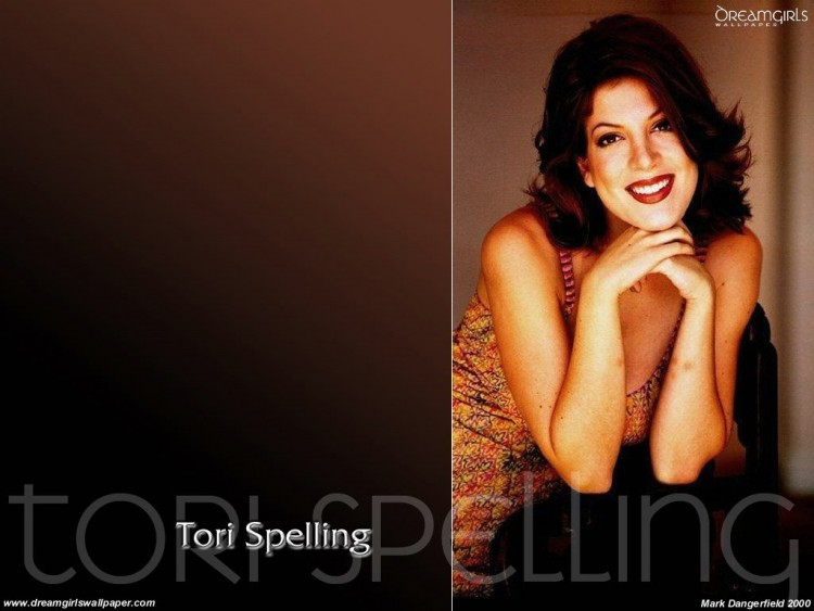 Wallpapers Celebrities Women Tori Spelling Wallpaper N58190