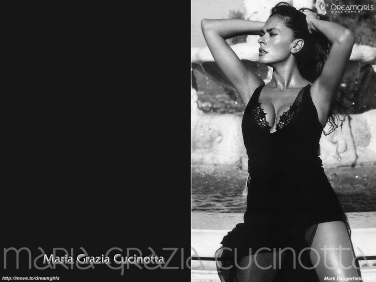 Fonds d'cran Clbrits Femme Maria Grazia Cucinotta Wallpaper N57212