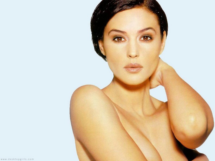 Wallpapers Celebrities Women Monica Bellucci Wallpaper N57390