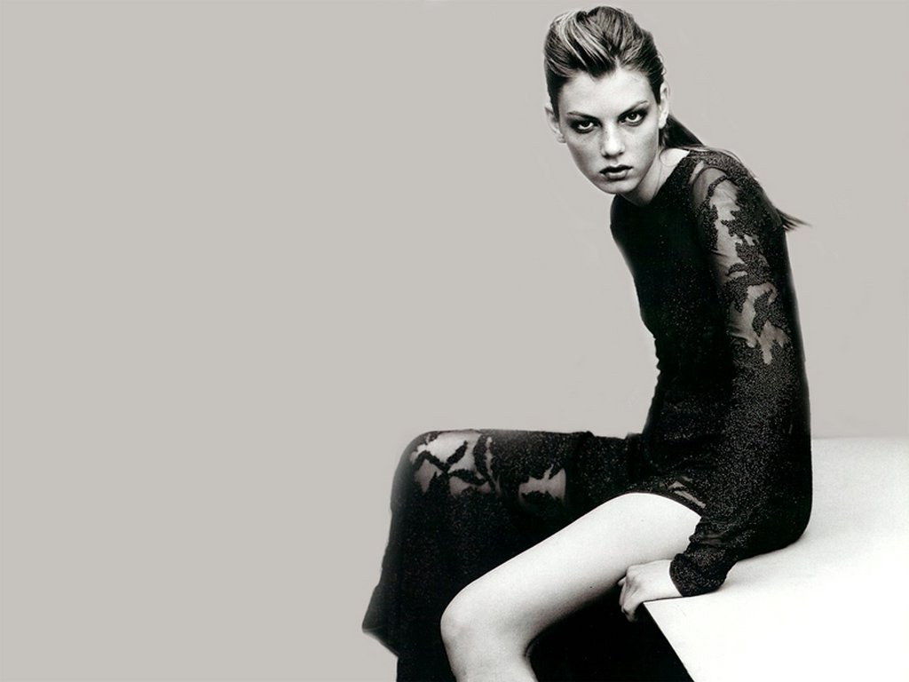 Wallpapers Celebrities Women Angela Lindvall 