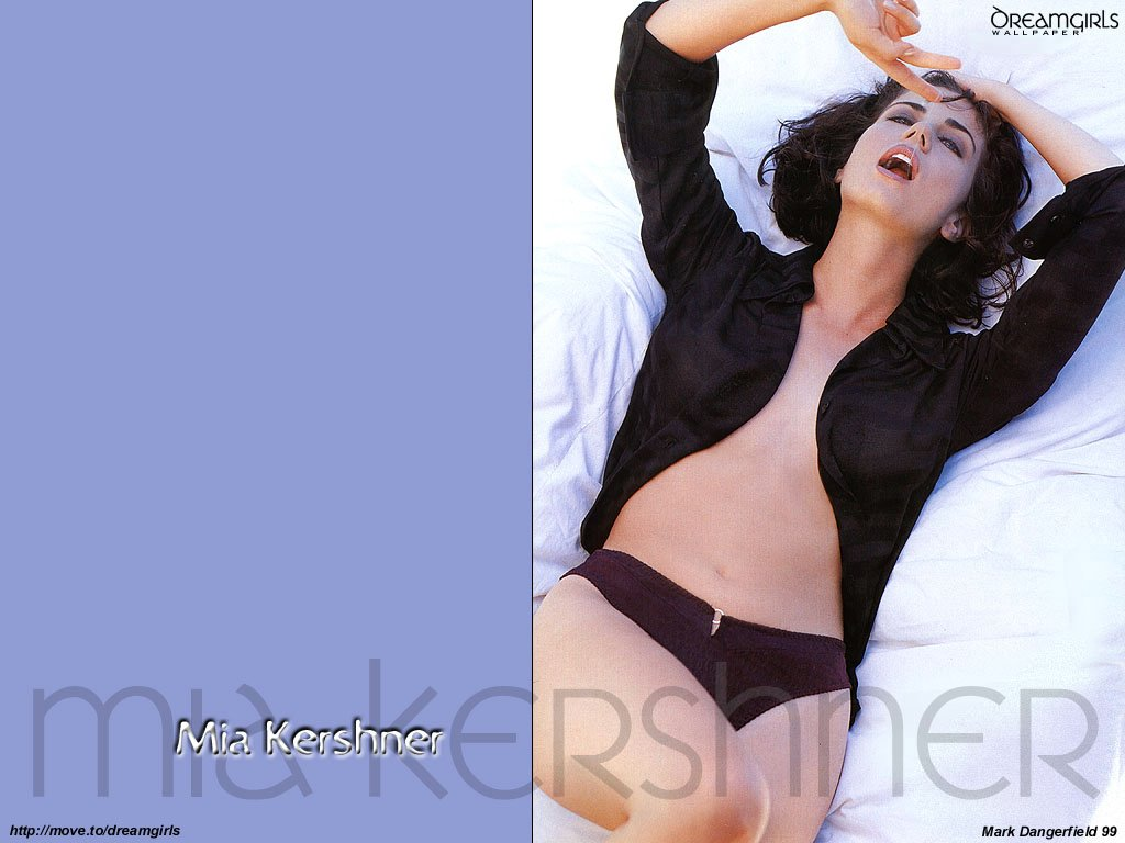 Fonds d'cran Clbrits Femme Mia Kirshner 