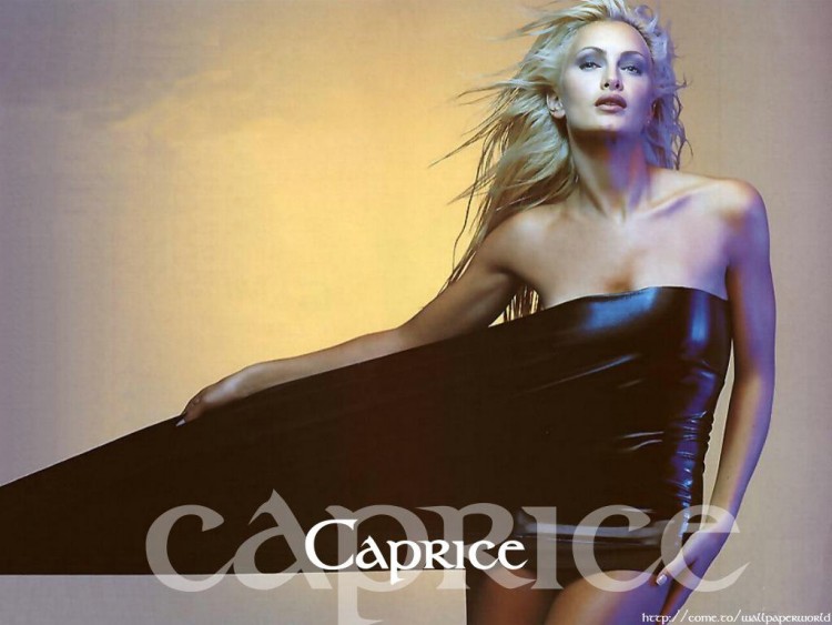 Fonds d'cran Clbrits Femme Caprice Bourret Wallpaper N58624