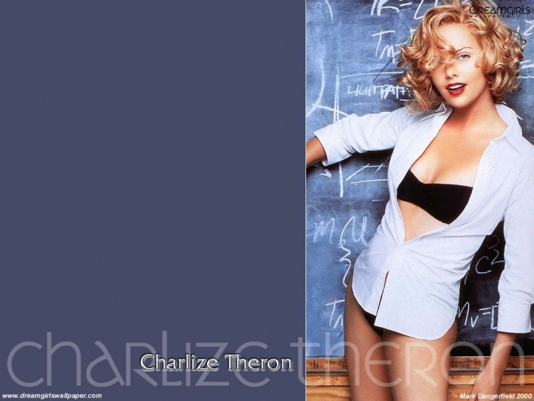 Wallpapers Celebrities Women Charlize Theron Wallpaper N55492