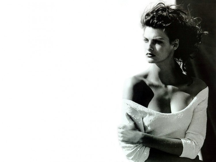 Wallpapers Celebrities Women Linda Evangelista Wallpaper N57076