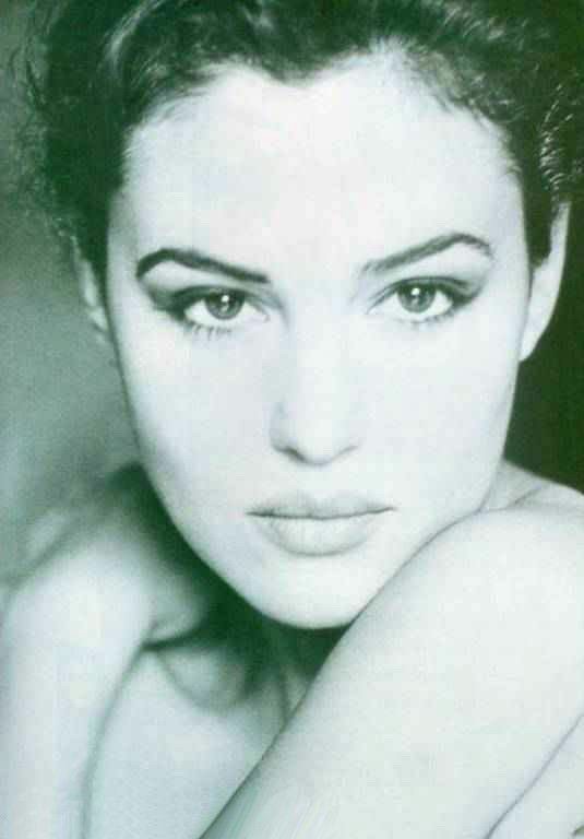 Fonds d'cran Clbrits Femme Monica Bellucci 