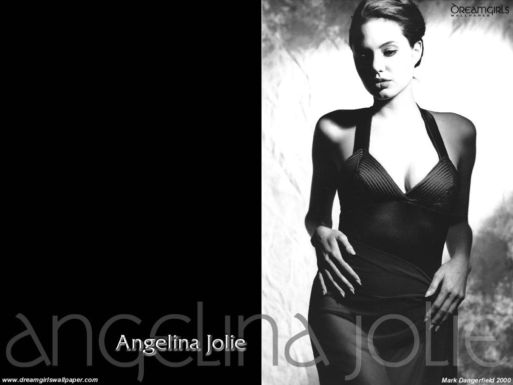 Fonds d'cran Clbrits Femme Angelina Jolie 