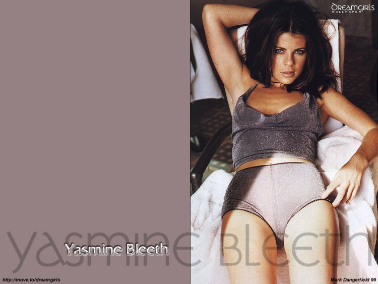 Fonds d'cran Clbrits Femme Yasmine Bleeth Wallpaper N58405