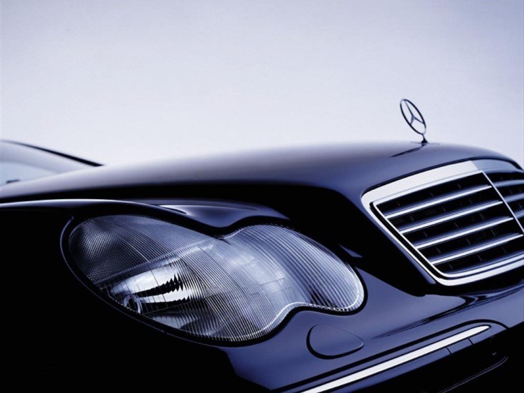 Fonds d'cran Voitures Mercedes Wallpaper N52353