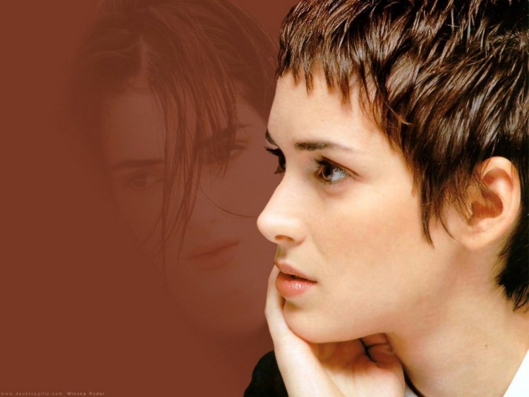 Wallpapers Celebrities Women Winona Ryder Wallpaper N58340