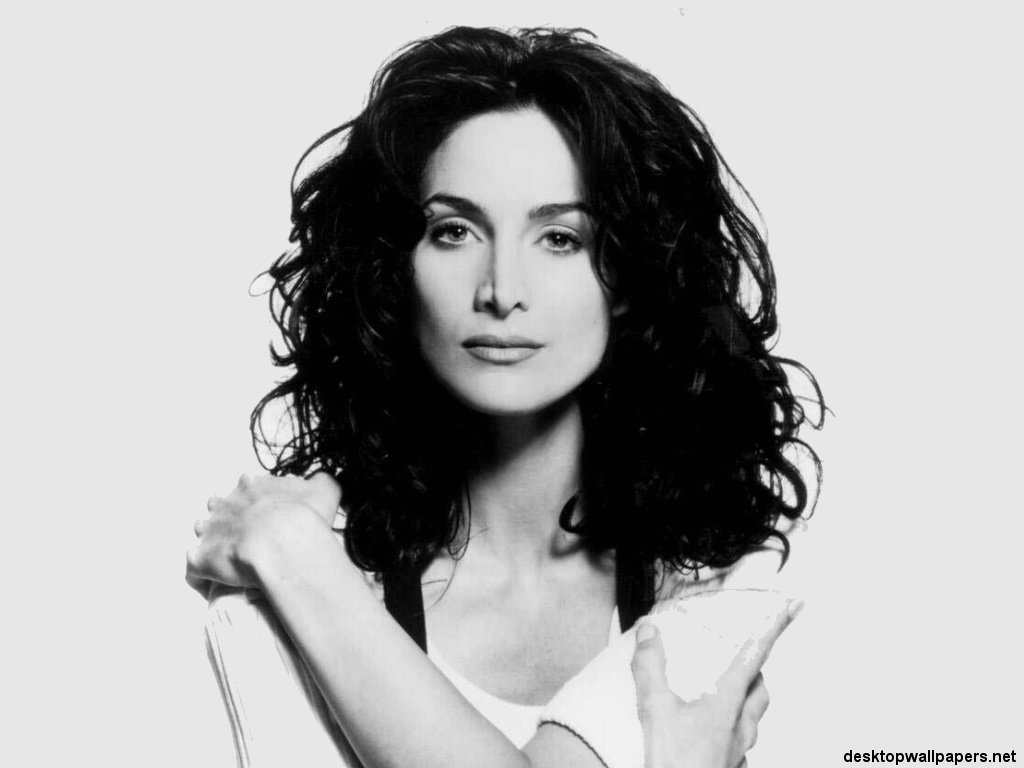 Fonds d'cran Clbrits Femme Carrie-Anne Moss 