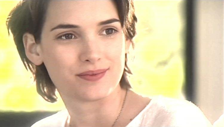 Fonds d'cran Clbrits Femme Winona Ryder 