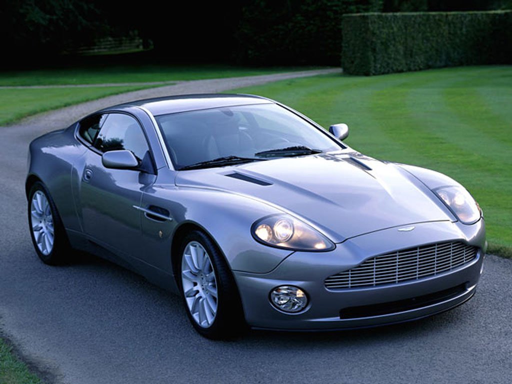 Fonds d'cran Voitures Aston Martin 