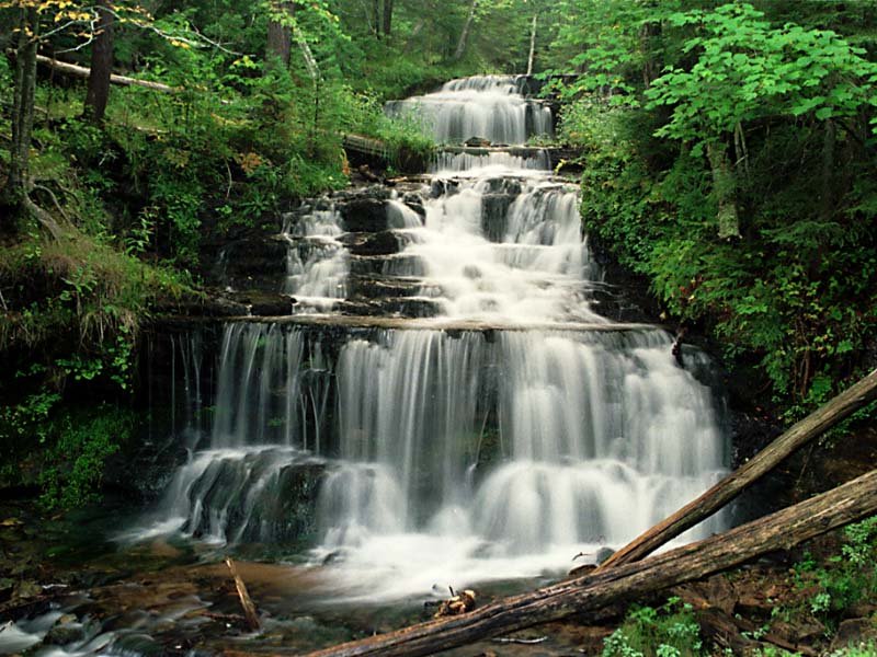 Fonds d'cran Nature Cascades - Chutes 