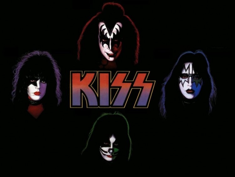 Wallpapers Music Kiss Wallpaper N53305