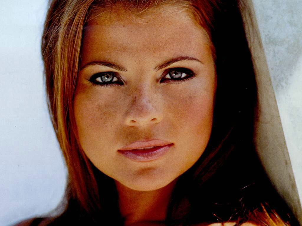 Wallpapers Celebrities Women Yasmine Bleeth 