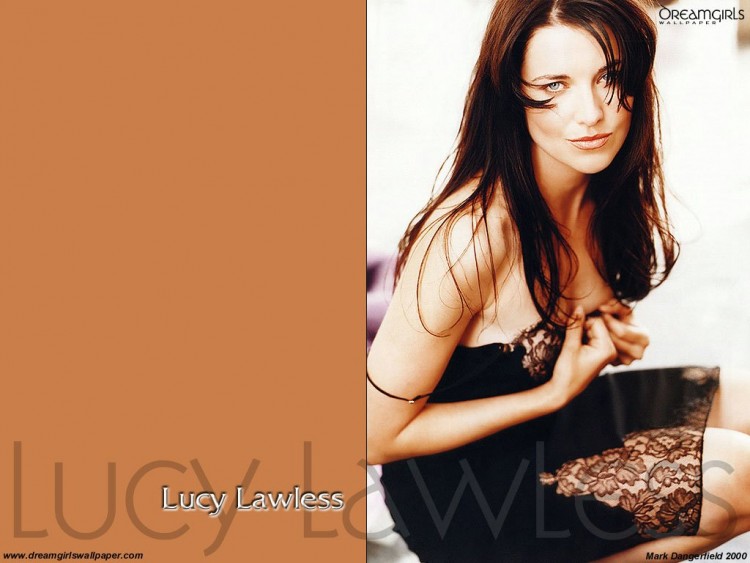 Wallpapers Celebrities Women Lucy Lawless Wallpaper N57164