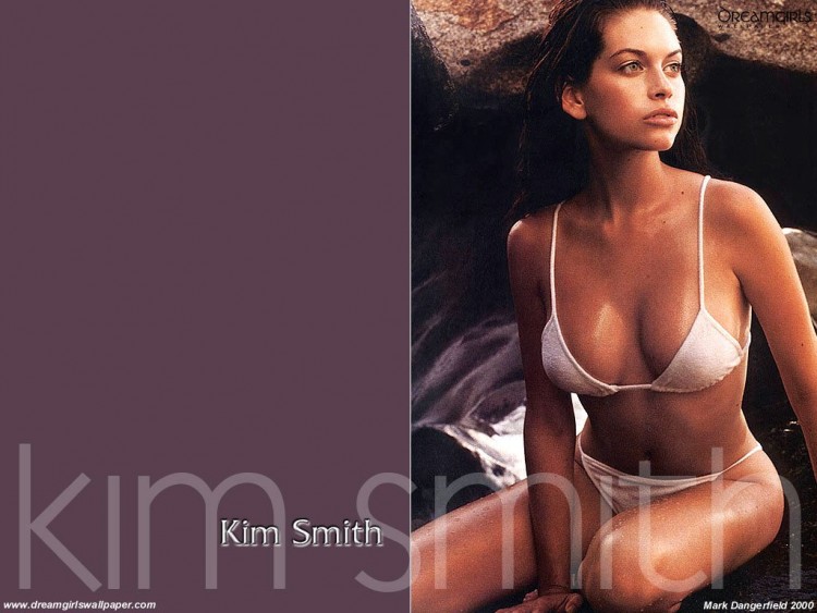 Wallpapers Celebrities Women Kim Smith Wallpaper N56884