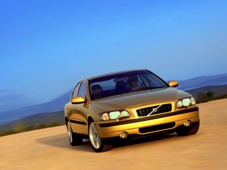 Fonds d'cran Voitures Volvo Wallpaper N52968