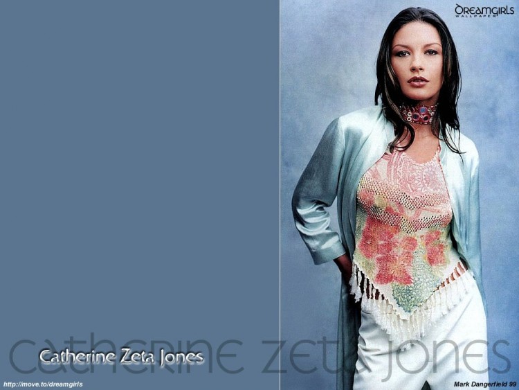 Fonds d'cran Clbrits Femme Catherine Zeta Jones Wallpaper N55454