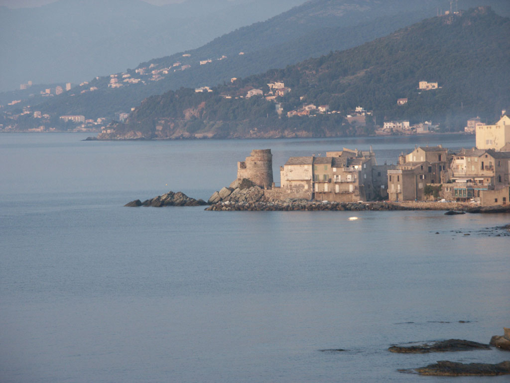 Fonds d'cran Nature Mers - Ocans - Plages Erbalunga