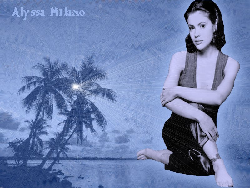 Wallpapers Celebrities Women Alyssa Milano Alyssa  la plage !