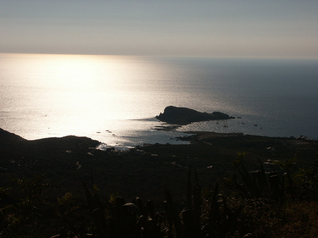 Fonds d'cran Nature Mers - Ocans - Plages coucher de soleil