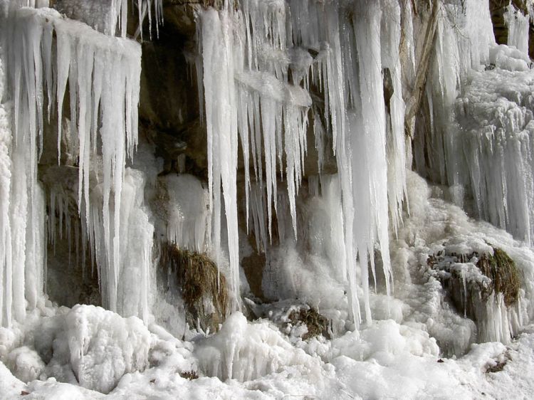 Wallpapers Nature Saisons - Winter Stalactites de glace