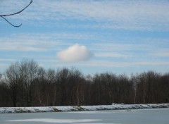 Fonds d'cran Nature Bord de mer sous la neige