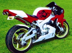 Fonds d'cran Motos Yamaha R1