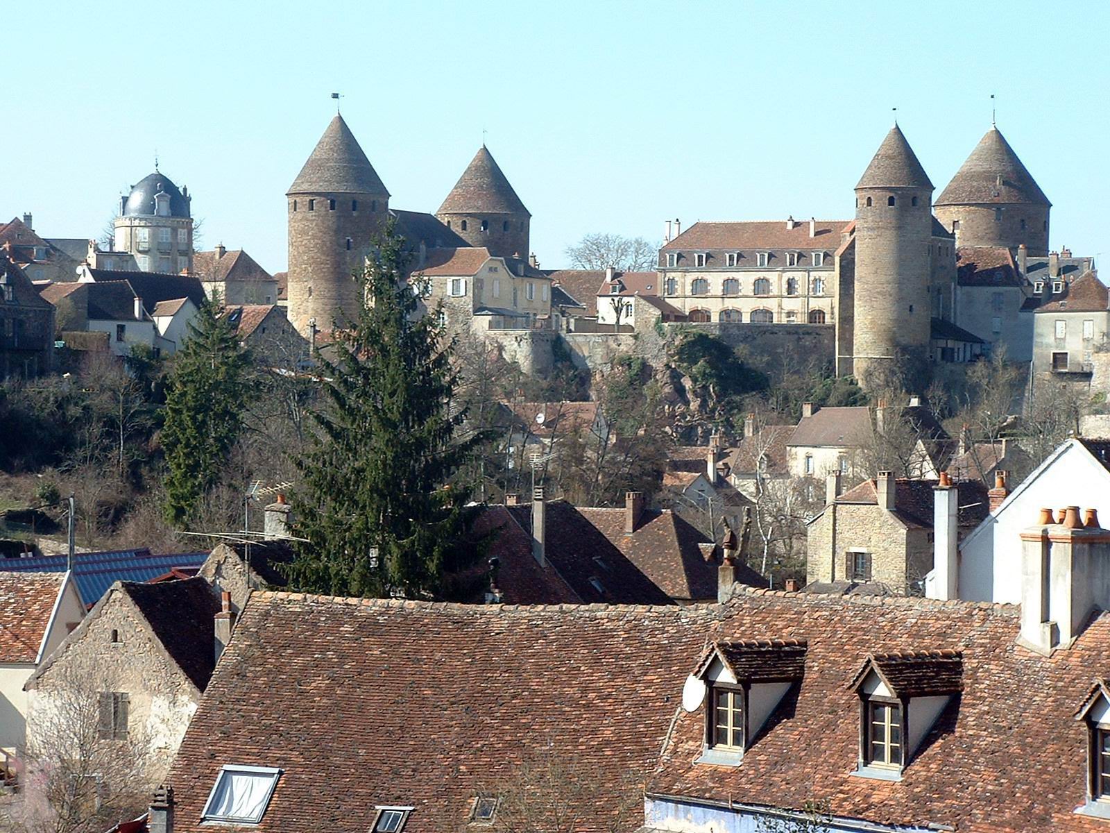 Fonds d'cran Constructions et architecture Villes - Villages Semur-en-Auxois