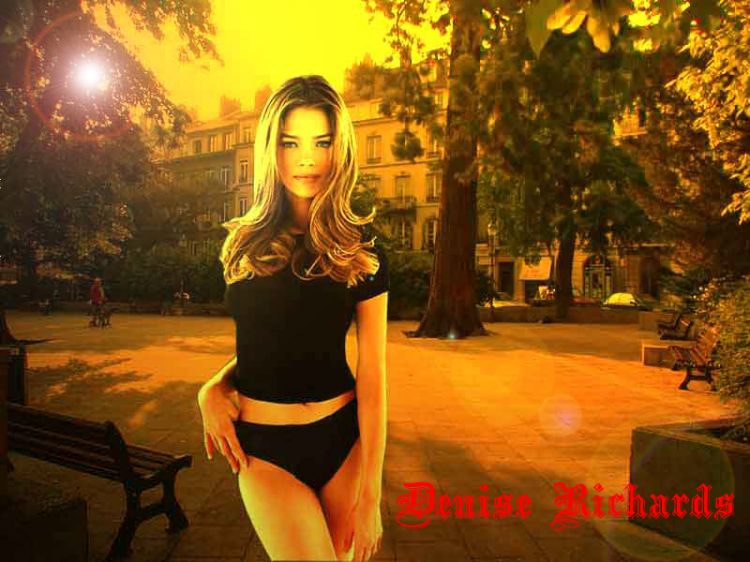 Wallpapers Celebrities Women Denise Richards killer01