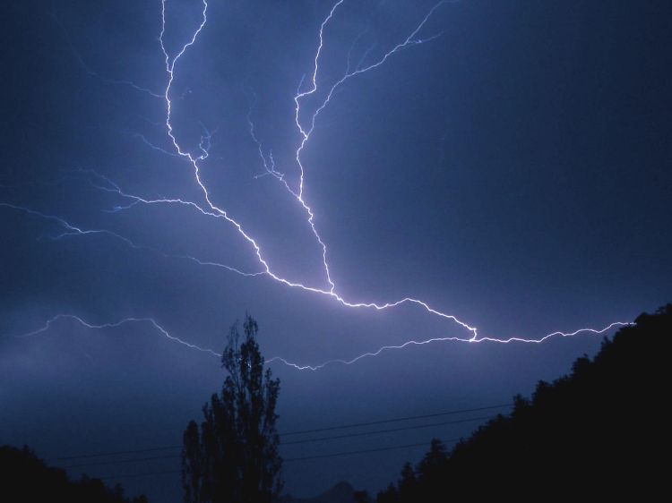 Wallpapers Nature Lightning Bah un clair