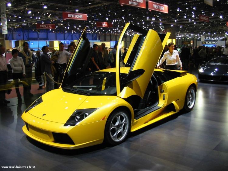 Wallpapers Cars Lamborghini Lamborghini Murcielago - salon de Geneve 2002