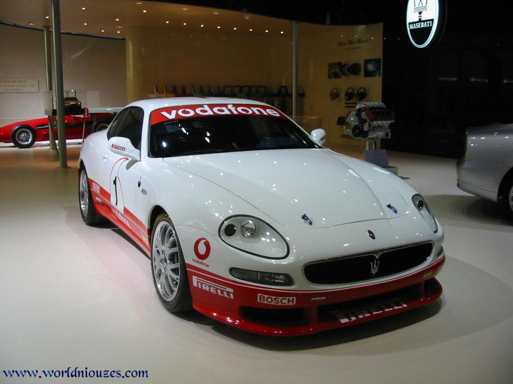 Wallpapers Cars Maserati Maserati Tropheo - Salon de geneve 2003