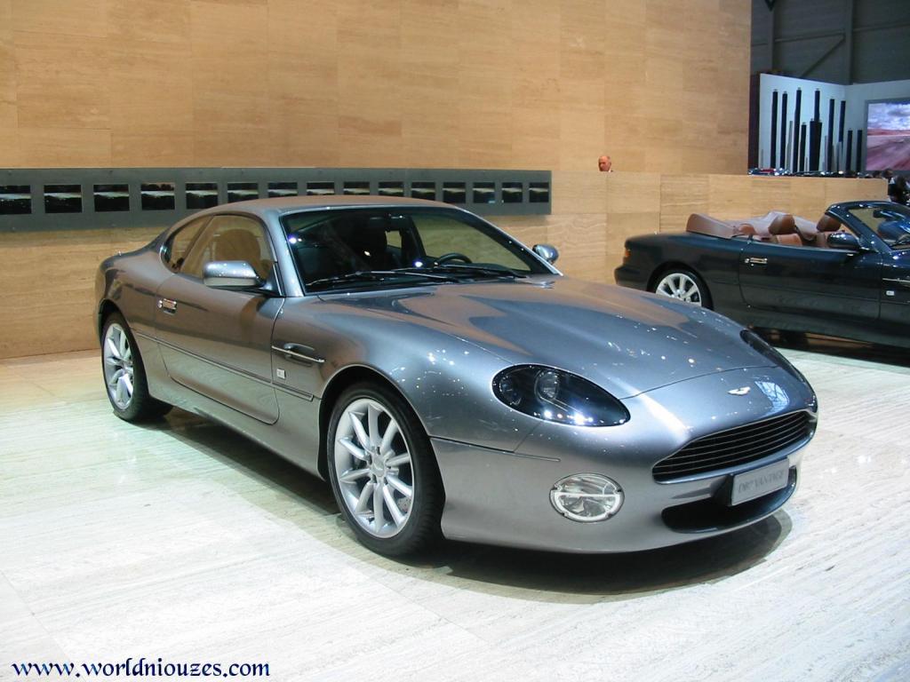 Fonds d'cran Voitures Aston Martin Aston Martin DB7 Vantage - Salon de Geneve 2003