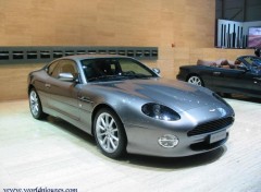 Fonds d'cran Voitures Aston Martin DB7 Vantage - Salon de Geneve 2003