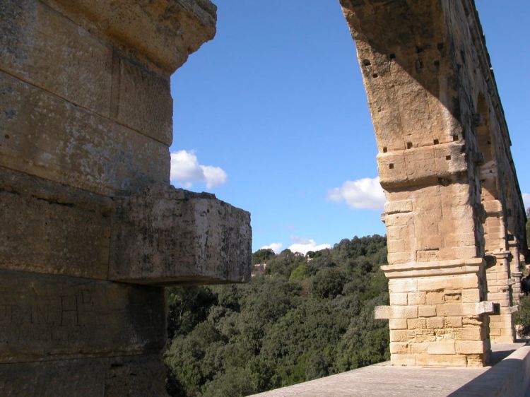 Fonds d'cran Constructions et architecture Ponts - Aqueducs Arc du pont du Gard