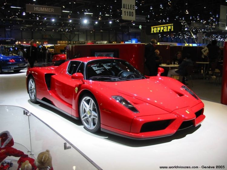 Fonds d'cran Voitures Ferrari Ferrari  Enzo Salon de Geneve 2003