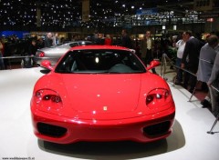 Fonds d'cran Voitures Ferrari 360 Modena - geneve 2002