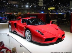 Fonds d'cran Voitures Ferrari  Enzo Salon de Geneve 2003