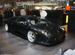 Fonds d'cran Voitures Lamborghini Murcielago - salon de Geneve 2002