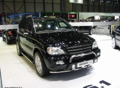 Wallpapers Cars Mercedes Classe M by Brabus - Salon de Geneve 2002