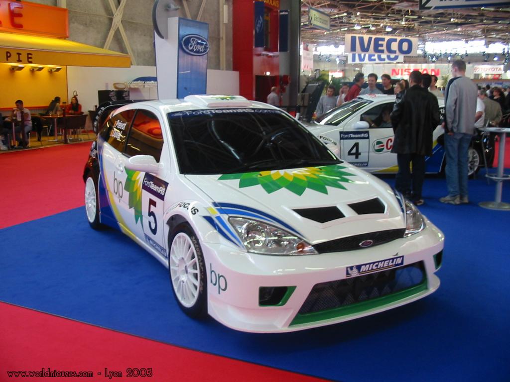 Fonds d'cran Voitures Ford Ford Focus WRC - Lyon 2003