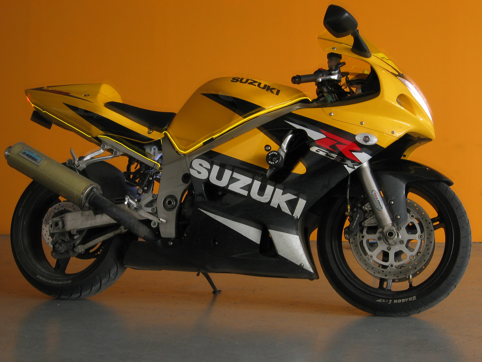 Wallpapers Motorbikes Suzuki 600 GSXR