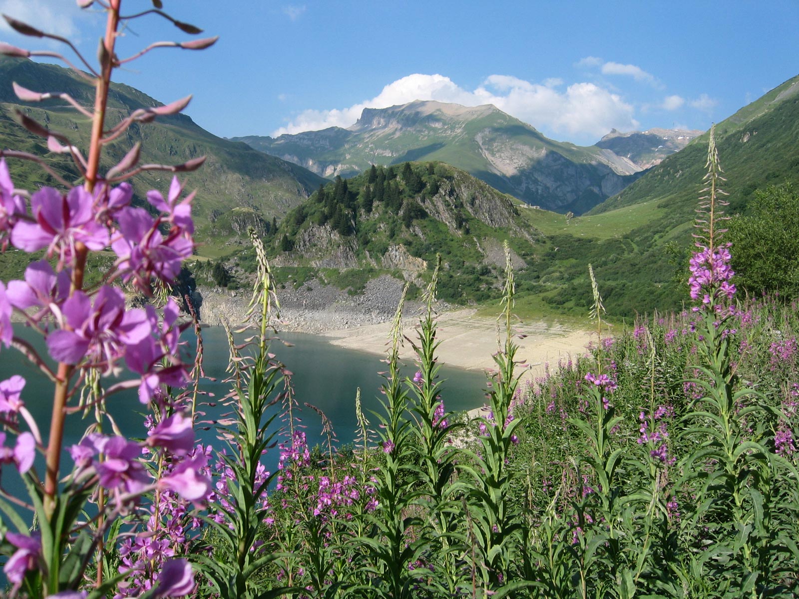 Wallpapers Nature Mountains Barrage de la Gittaz (Savoie)