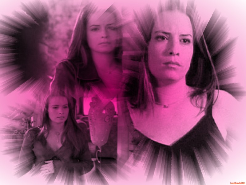 Fonds d'cran Clbrits Femme Holly Marie Combs holly3