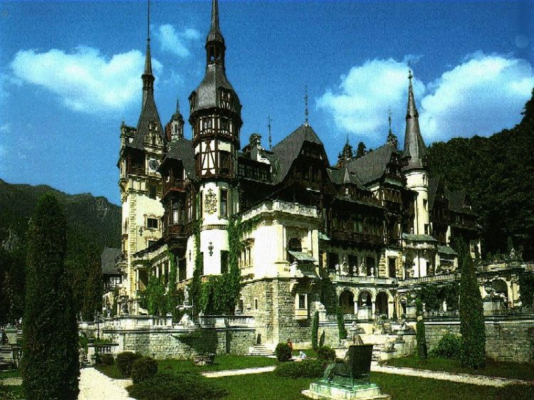 Fonds d'cran Voyages : Europe Roumanie Chateau PELES