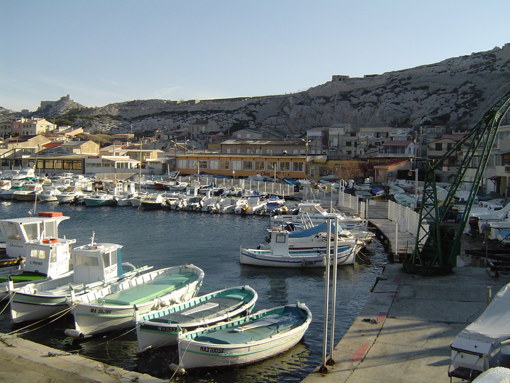 Fonds d'cran Voyages : Europe France > Provence-Alpes-Cte d'Azur Le port des Goudes