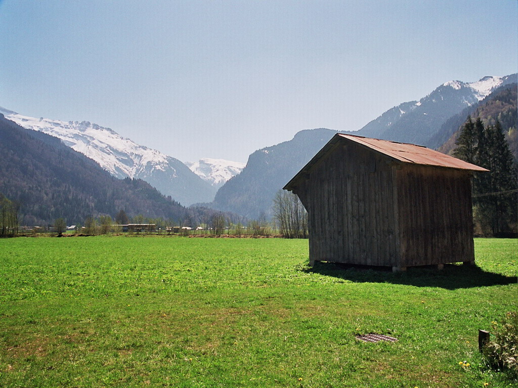 Fonds d'cran Nature Montagnes Le Grand Massif et le Mont Buey (vue de Samoens)