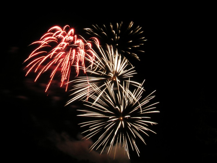 Fonds d'cran Hommes - Evnements Feux d'Artifice feux d'arifices